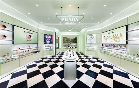 prada online store